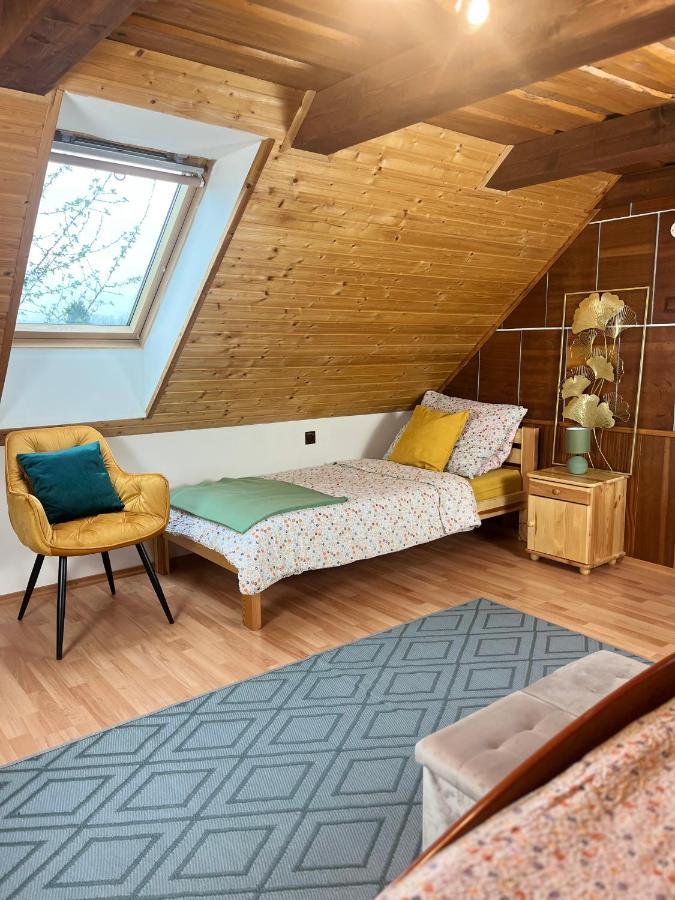 Vidiecky Dom Alexsandra - Ubytovanie V Sukromi Liptovska Ondrasova Exteriér fotografie